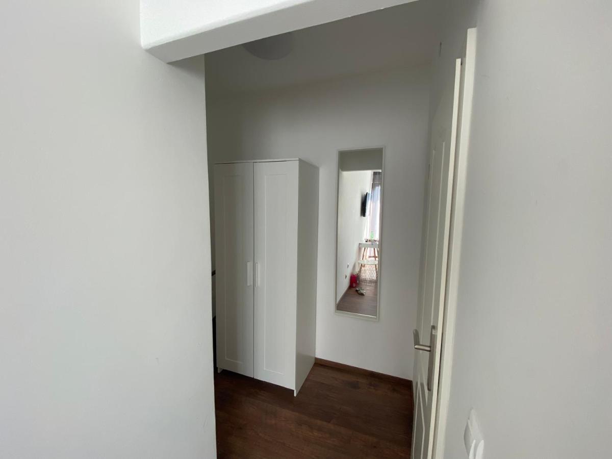 Zentral Gelegene Schoene Wohnung In Bremen Mitte, Direkte Naehe Zum Klinikum, Balkon Exterior foto